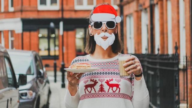El jersey es el rey de las prendas navideñas / Toa Heftiba EN UNSPLASH