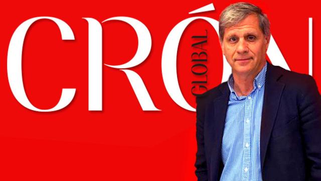 Alberto Fernández, presidente del PP en Barcelona, en la redacción de 'Crónica Global' / CG