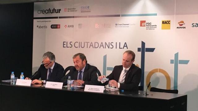 Los barceloneses usarán vehículo propio diez años más