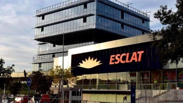 Imagen del supermercado de la marca Esclat que Bon Preu ha abierto en Sant Cugat del Vallès, muy cerca del hipermercado de Carrefour / BON PREU