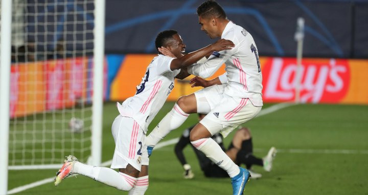 Vinicius, celebrando uno de los goles contra el Liverpool | EFE