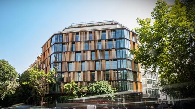 Imagen del campus de Eada Business School en el centro de Barcelona