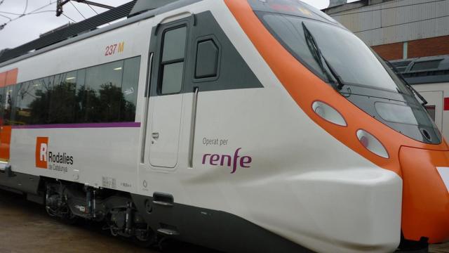 Fotografía de archivo de un tren de Rodalies / EP