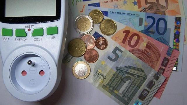 El gasto en la factura de la luz / PIXABAY