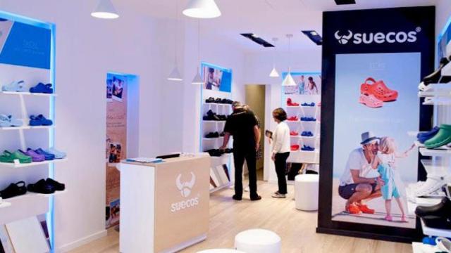 Imagen de una tienda de zapatos de la marca Suecos / CG