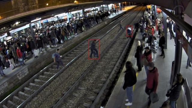 El nuevo sistema de cámaras inteligentes desplegado en Rodalies - RENFE