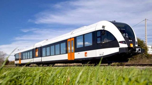Uno de los trenes que la empresa suiza Stadler diseñó para la línea de FGC de Lleida- Pobla de Seur / FGC