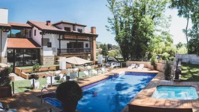 El Hotel Cuevas ocupa el primer lugar entre los mejores hoteles / HOTEL CUEVAS