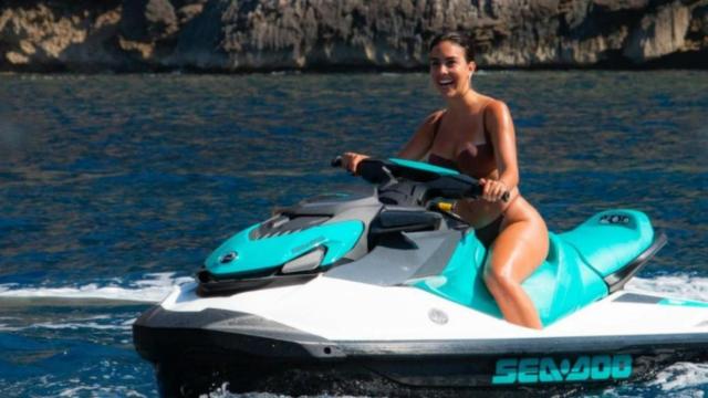 Georgina Rodríguez monta en moto de agua en Mallorca /INSTAGRAM