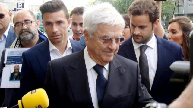 El futbolista Rubén Castro a la entrada de los juzgados / EP