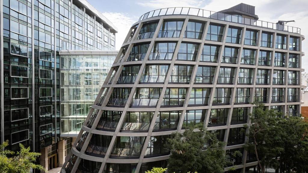 Un edificio de la inmobiliaria Colonial en París / CEDIDA