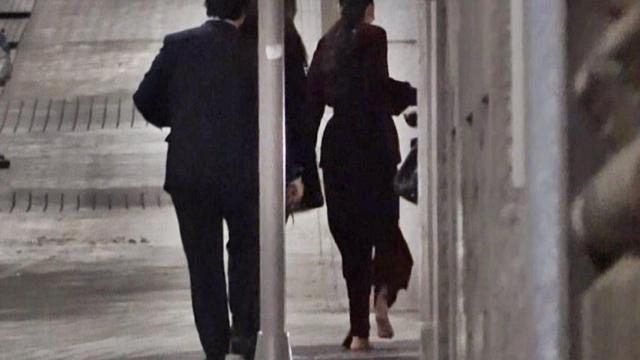 Victoria Federica anda descalza por la calle / EP