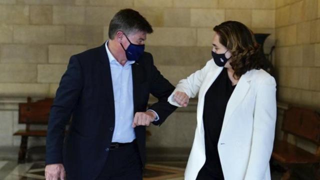 Antoni Cañete, presidente de Pimec, y Ada Colau, alcaldesa de Barcelona, en una imagen de archivo / PIMEC