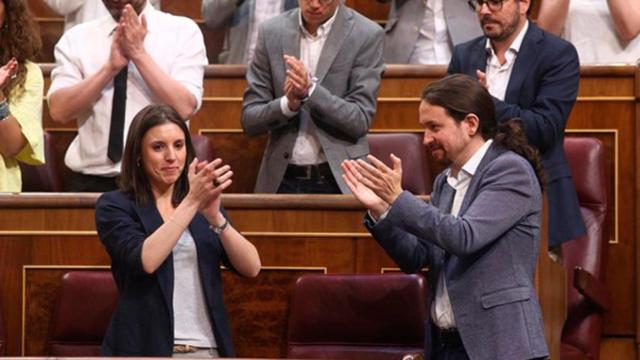 Irene Montero y Pablo Iglesias en el Congreso en una imagen de archivo / EUROPA PRESS
