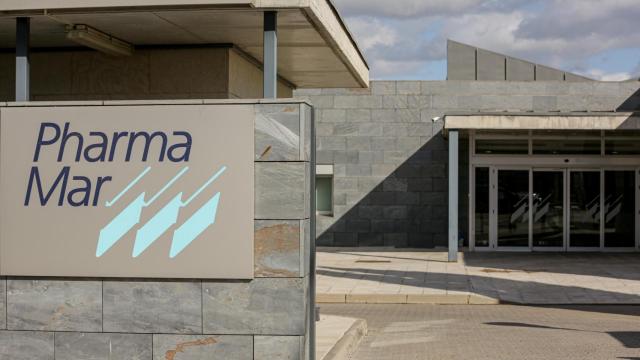 Entrada a la sede de PharmaMar, empresa que anunció el pasado martes día 3 de marzo que podría contar en menos de un mes con un tratamiento para tratar el actual brote de coronavirus