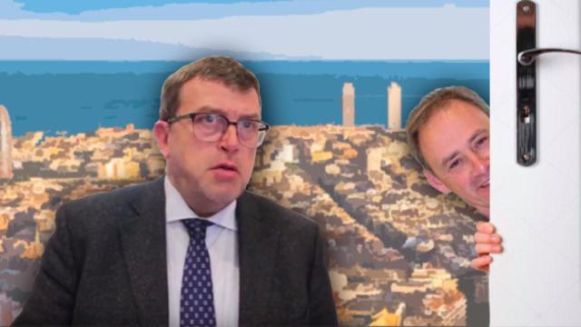 Jordi William Carnes (i.), director general socialista de Turisme de Barcelona (TB), y Albert de Gregorio, gerente de la concejalía de Empleo, Empresa y Turismo / FOTOMONTAJE CG