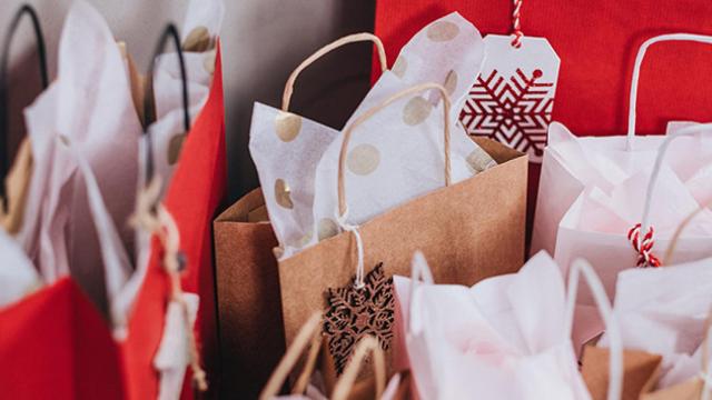 Bolsas de regalos de Navidad / UNSPLASH