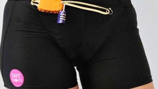 Una foto de los nuevos pantalones anti-violación diseñados por una modista alemana