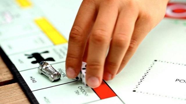 Una de las cinco sorprendentes versiones para jugar al Monopoly / LuckyLife11 EN PIXABAY