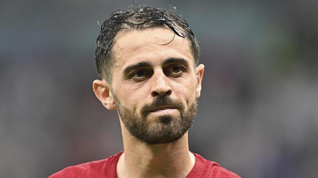 Bernardo Silva, objetivo del Barça de Laporta, durante un partido del Mundial de Qatar / EFE