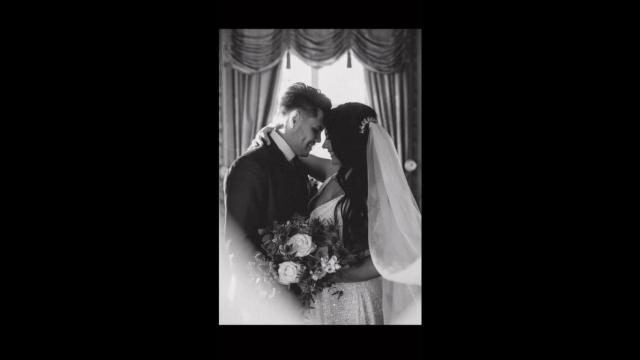 Una pareja finge su boda / TIKTOK