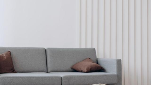 Una persona hace estiramientos / PEXELS