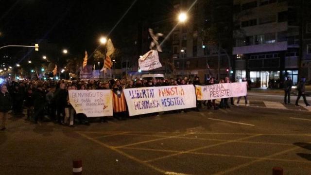 Manifestantes durante los cortes de la Meridiana / TWITTER