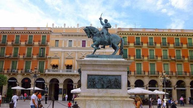 Plaza Prim de Reus / Zarateman EN CREATIVE COMMONS