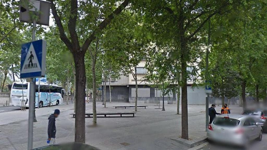 La Plaza a Ballester Camps, creador de la 'estelada', en Barcelona