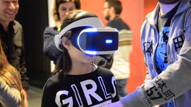 Fotografía de archivo de un proyecto de realidad virtual, una tipología de experiencia inmersiva que el Govern subvencionará con 1,3 millones de euros / EUROPA PRESS