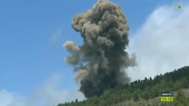 Entra en erupción un volcán en La Palma /RTVC