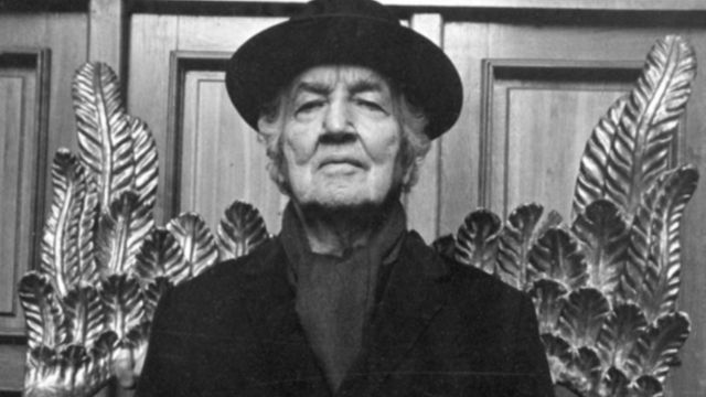 El poeta británico Robert Graves