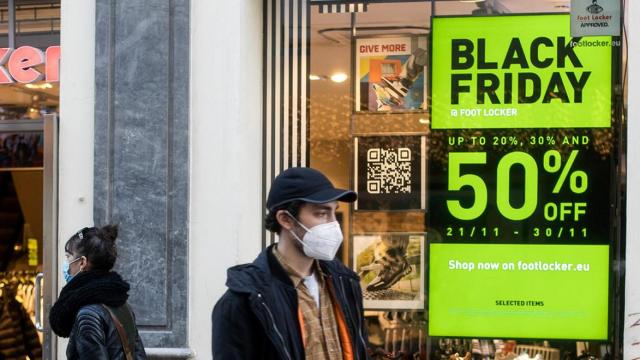 Cartel de descuento del 50% con motivo del Black Friday / EUROPA PRESS