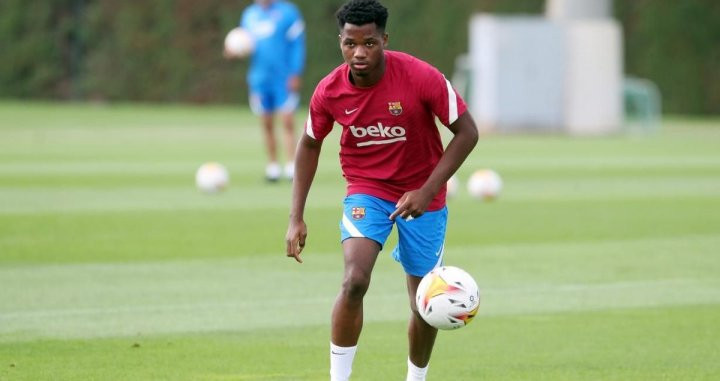 Ansu Fati entrenando con el Barça / FC Barcelona