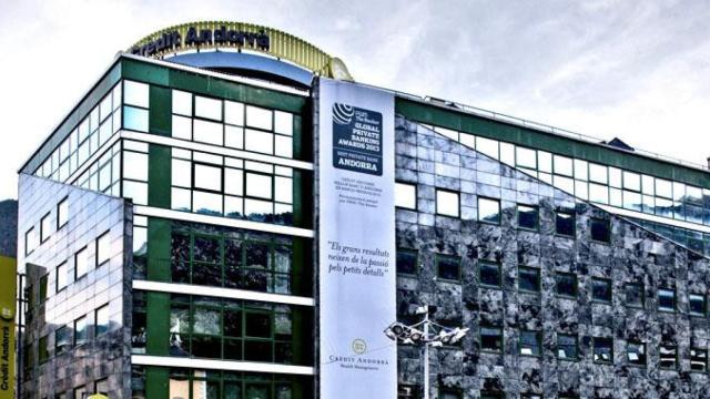 La sede central de Crèdit Andorrà en el Principado / CA