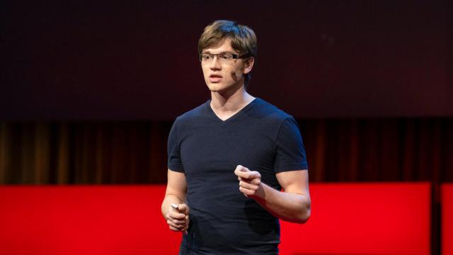 El filósofo William MacAskill durante una conferencia / WILLIAM MACASKILL