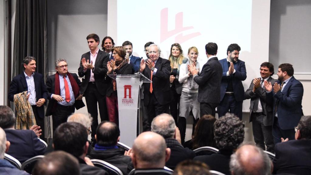 Lliures ya es un partido que busca ahora, con el liderazgo de Fernández Teixidó, recuperar el catalanismo que abandonó Mas