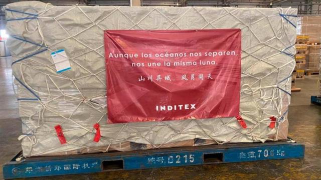 Palé de material sanitario comprado por Inditex en China para enviar a España / CG
