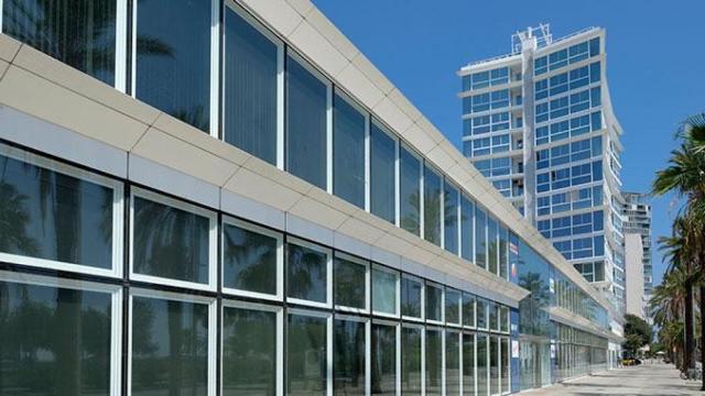 Edificio de oficinas vendido por Meridia Capital a Partners Group en Barcelona / CG