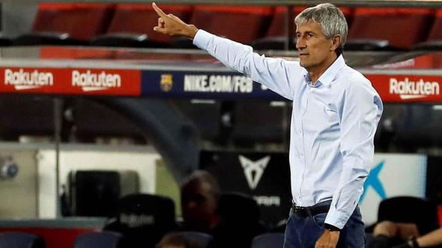 Quique Setién en un partido del Camp Nou / EFE