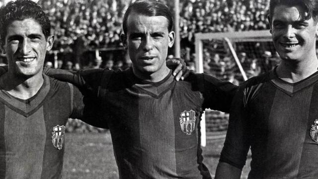 Sagi, Semitier y Piera con la camiseta del Barça / FCB