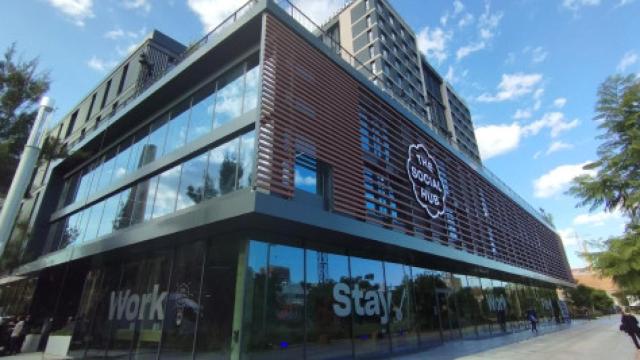 Un edificio de nueva construcción en el 22@ Norte de Barcelona