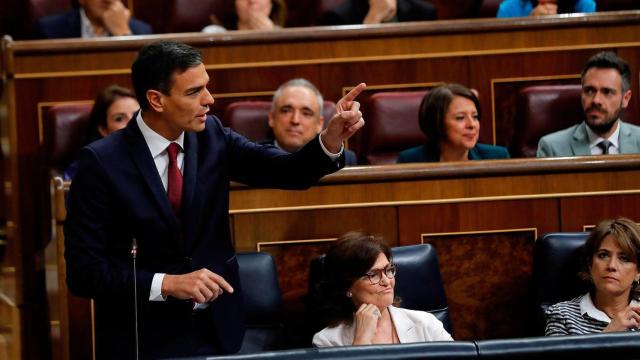 El presidente del gobierno, Pedro Sánchez, logra que el Congreso convalide decretos de calado social antes del 28A / EFE