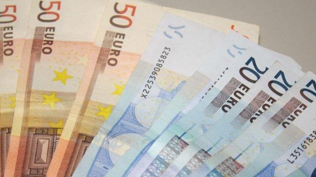 Seis años de cárcel para un hombre que se convirtió en millonario por error y se gastó la fortuna