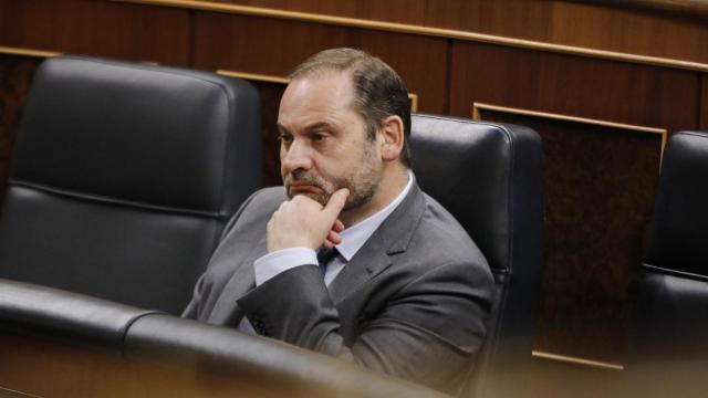 José Luis Ábalos, ministro de Transportes, ultima la estrategia para invertir los fondos europeos en infraestructuras