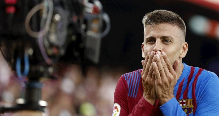 Gerard Piqué, siempre hiriente con el Real Madrid, celebra un gol esta temporada / EFE