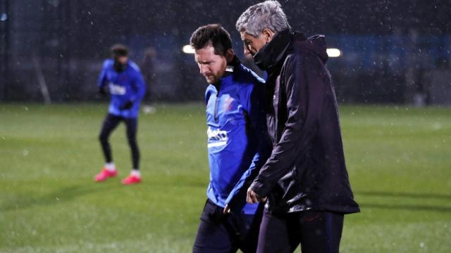 Messi y Setién en el entrenamiento previo al partido contra el Ibiza UD / FC Barcelona