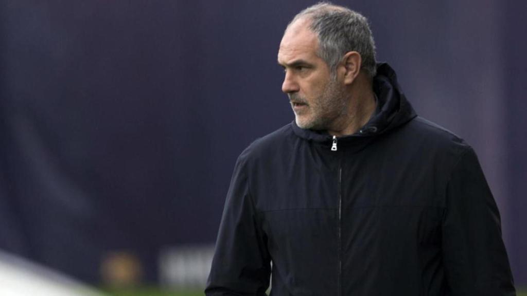 Zubizarreta en un entrenamiento del Barça