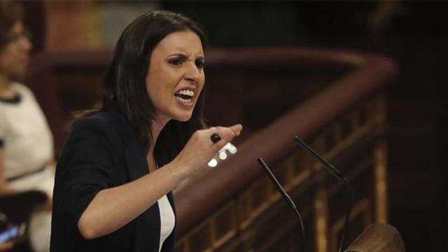 La portavoz de Unidos Podemos, Irene Montero, en su intervención / EFE