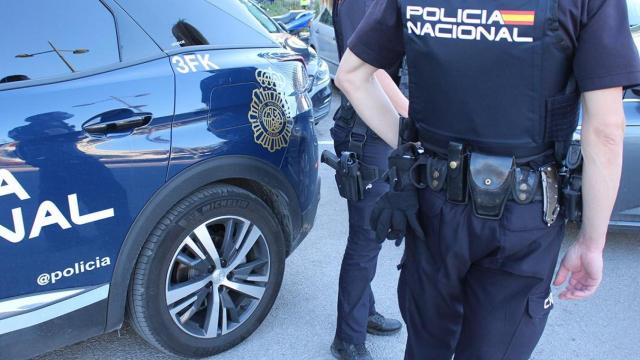 La Policía Nacional, quien ha liberado al hombre tras ser torturado en Tarragona / POLICÍA NACIONAL